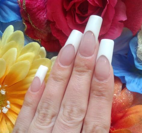 Rassuria Nail