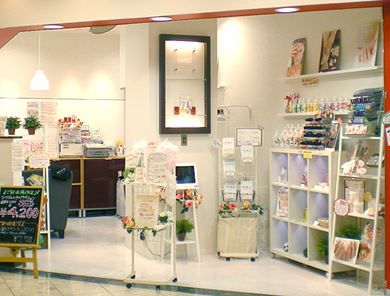ネイルサロン ネイルネイル ならファミリー店