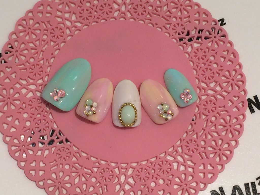 ネイルネイル　イオンモール東員店