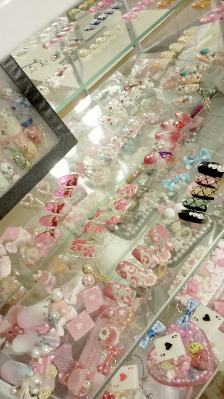 ERINA NAILS