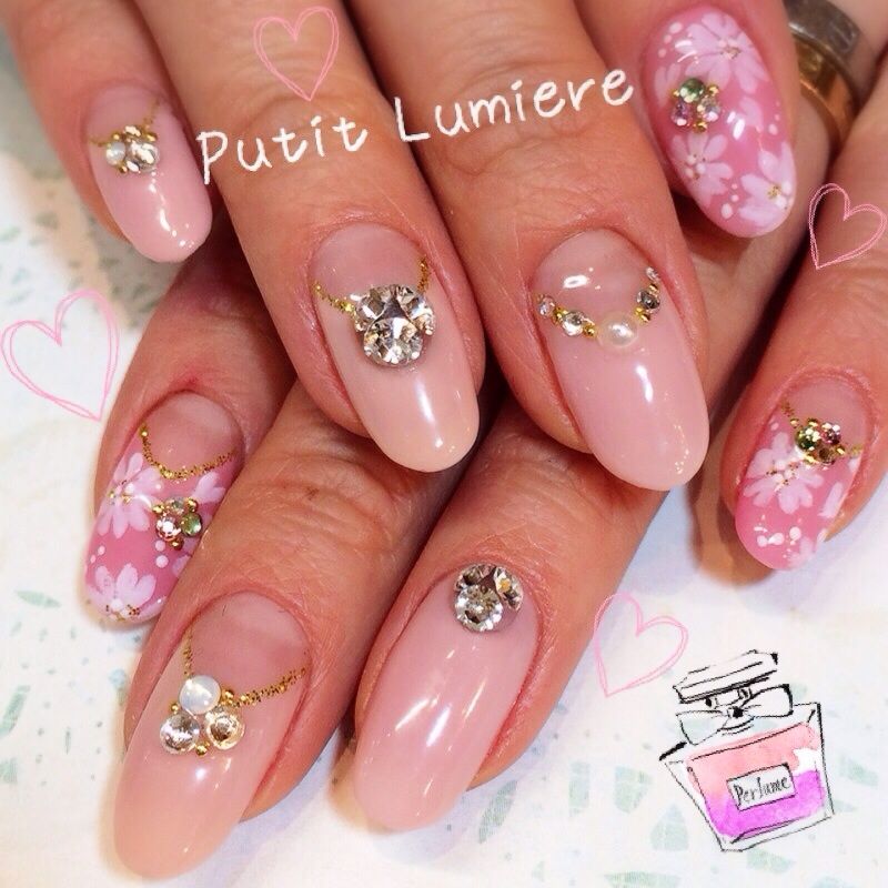 pink×pink…
さくらハートネイル♡