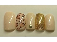 【ワンカラー ハートひょう柄+ラメ+スタッズ】 - NAIL DUB 札幌駅前店【ネイル ダブ札幌駅前店】