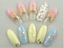 【上】可愛い白花【下】春ホロ - HAIR & NAIL MIYA 本店