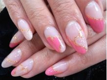 ハートのフレンチ★シンプルなのでお仕事OKネイルです! - jolinail