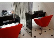 NAIL SALON Lien