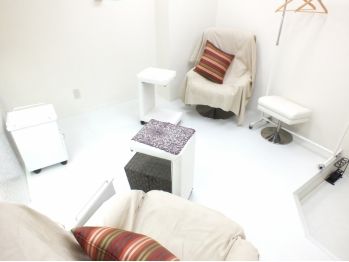 Nail Salon Clarity