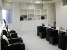 Nail Salon Garden